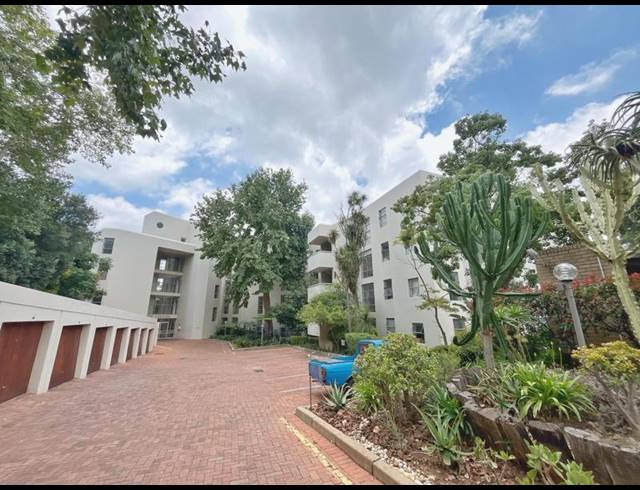 1 BEDROOM PROPERTY TO RENT IN SANDHURST